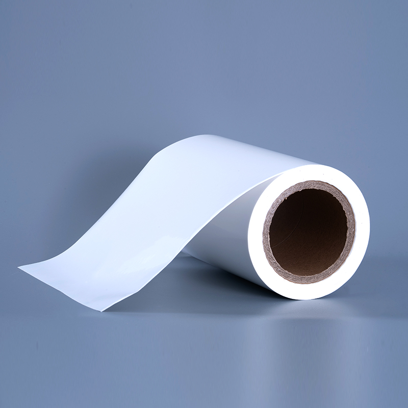 Bahan Label Film Vinyl PET Gloss 25mic dengan Perekat Akrilik Jumbo Roll untuk Pencetakan Inkjet